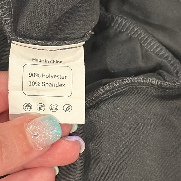 UEU Lounge Pants and Capris - Picture 7 of 7